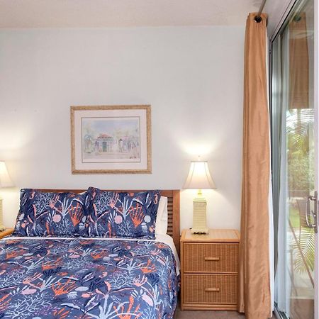 Beach Living At Island Pine Villas Джордж Таун Екстериор снимка