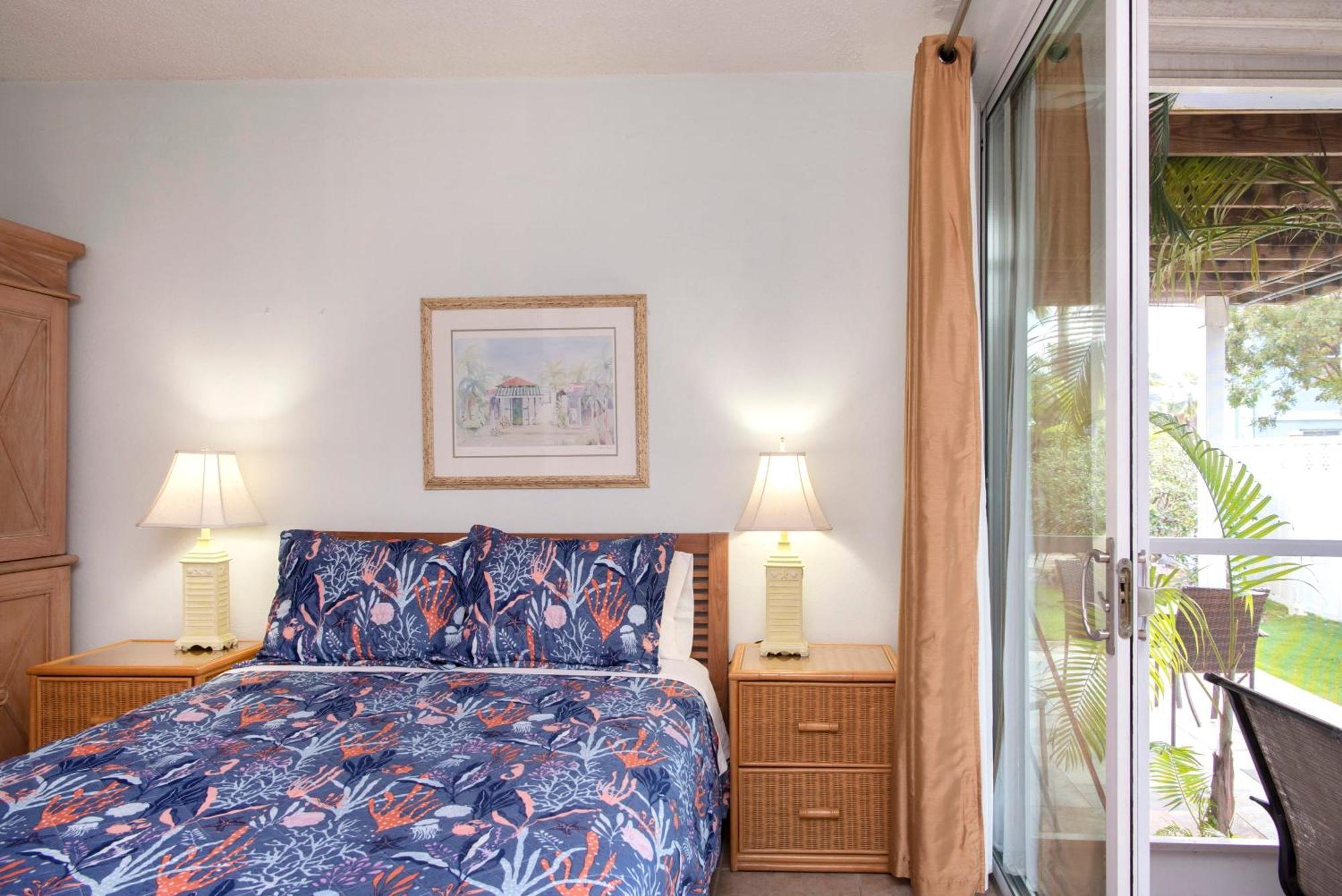 Beach Living At Island Pine Villas Джордж Таун Екстериор снимка